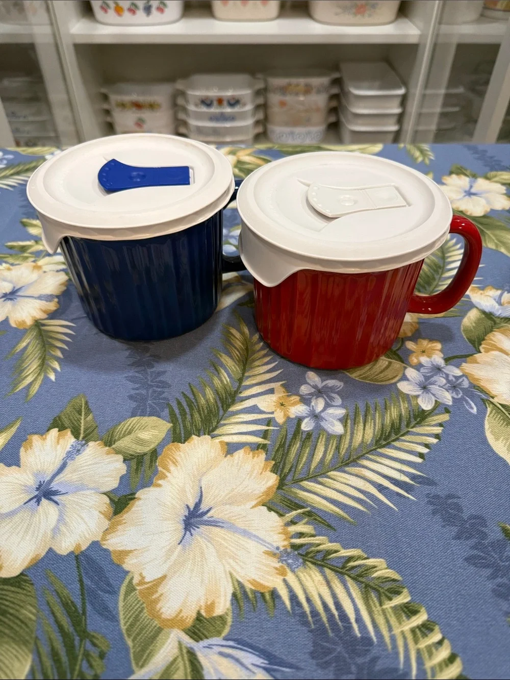 Corningware Red and Blue Ceramic Mugs with Lids